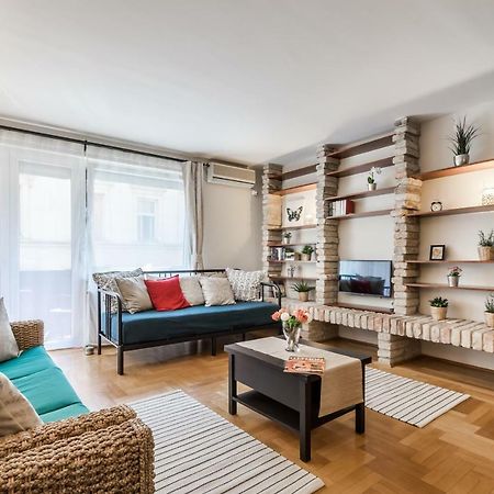 Bpr Golden Corner Suite With Balcony & A/C Budapest Exterior photo