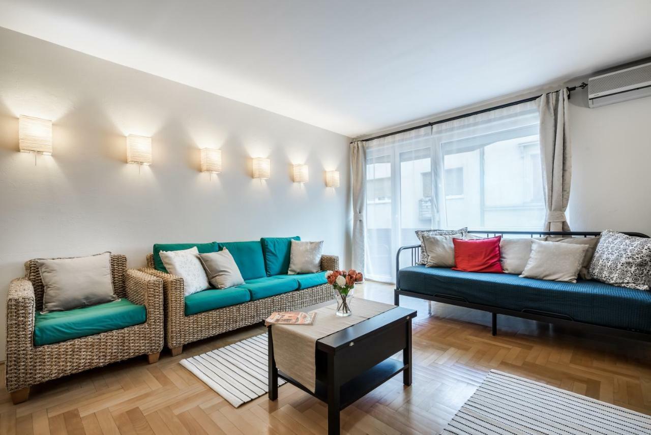 Bpr Golden Corner Suite With Balcony & A/C Budapest Exterior photo